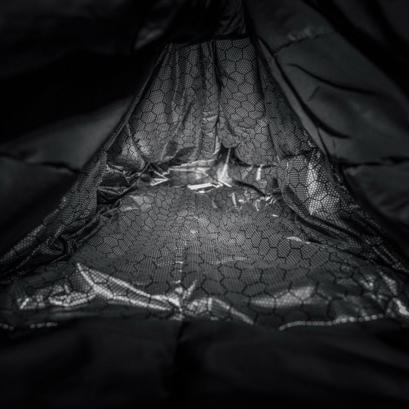 Graphene footbox lining